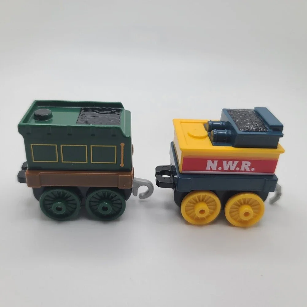 Thomas The Train & Friends Plastic Die Cast Trains Mixed Lot Of 4